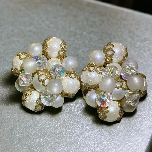Vintage Jewelry - Vintage Faux Pearl AB Crystal Cluster Clip On Gold Tone Earrings